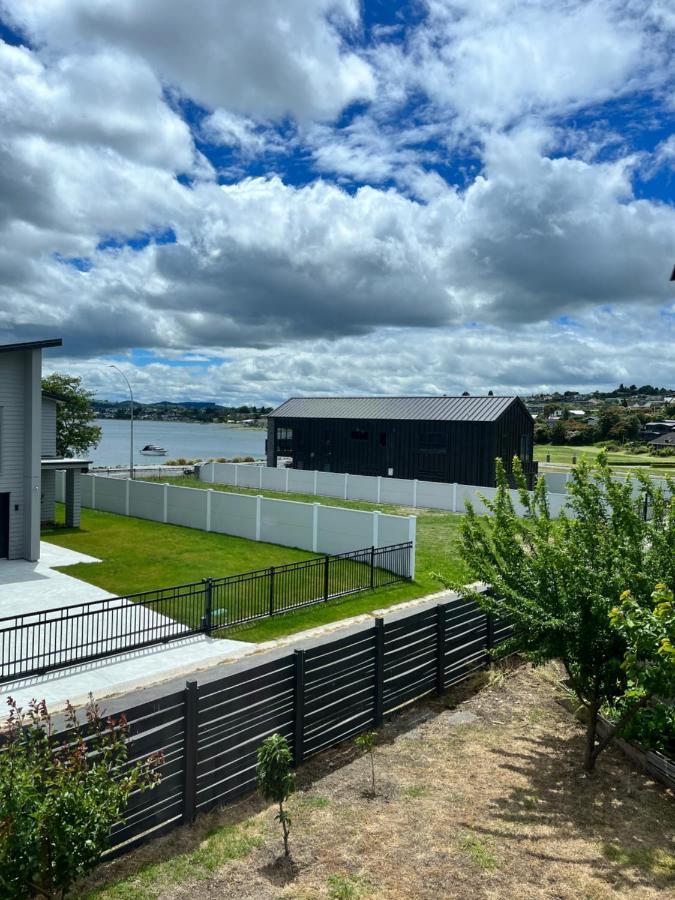 Lakeside Cozy Studio Taupo Exterior foto